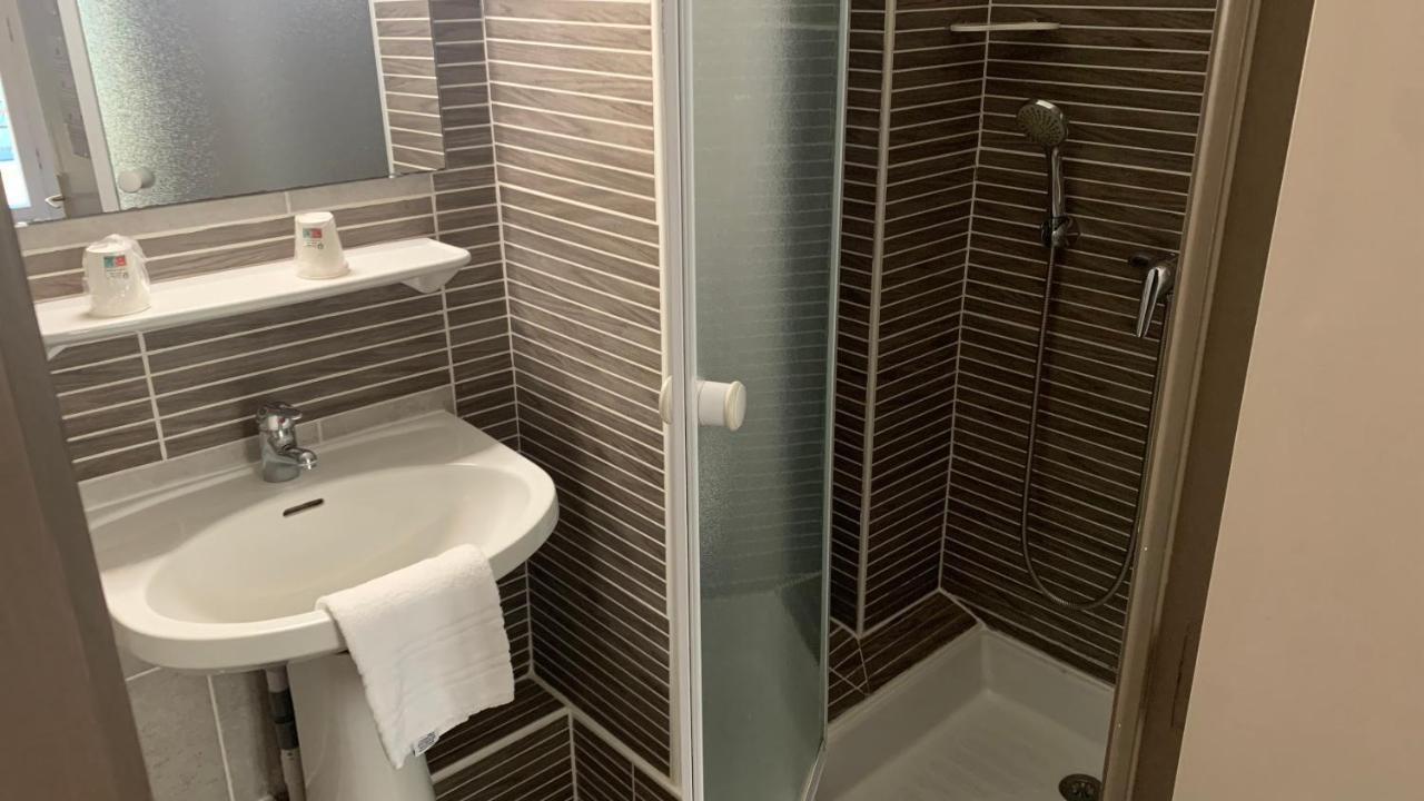 Le Ceretan Hotel Exteriör bild
